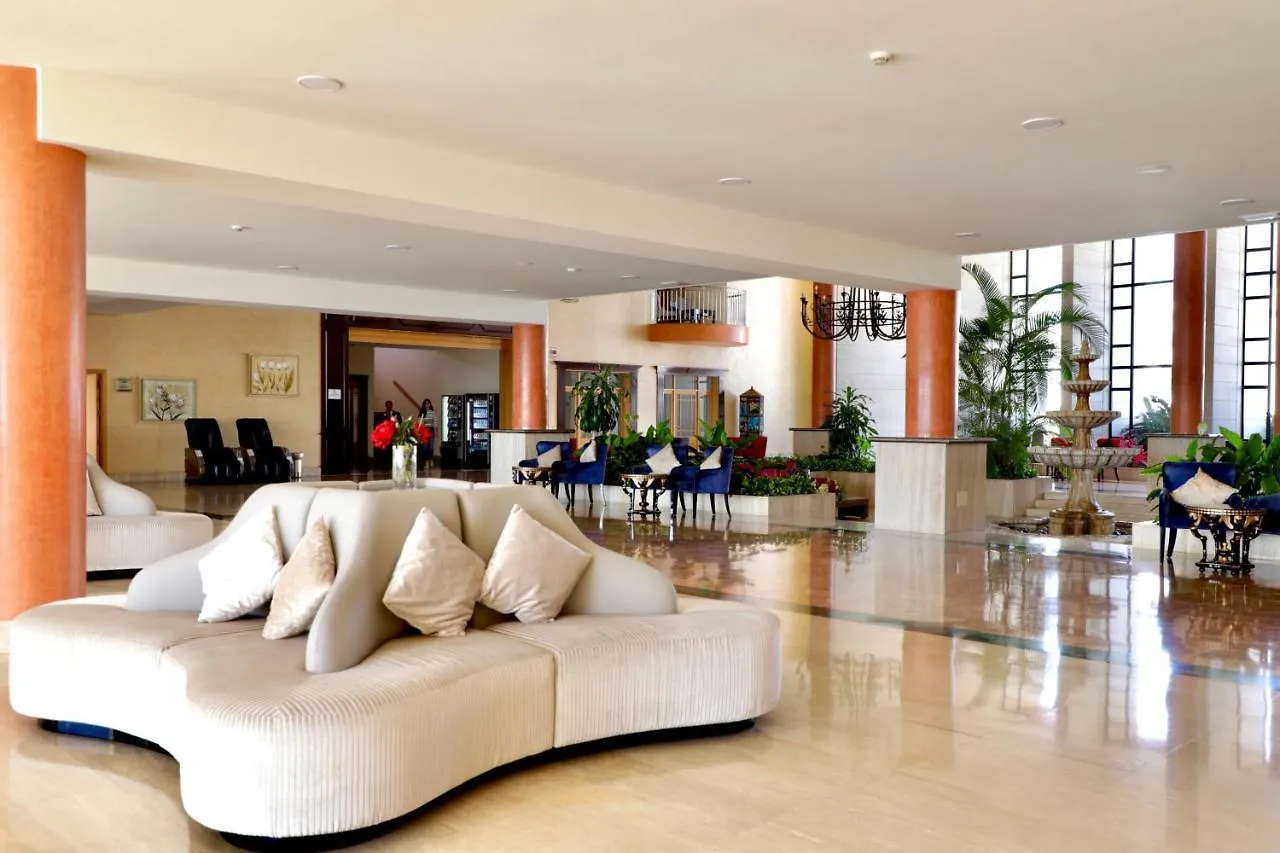 סן מיגל דה אבונה Grand Muthu Golf Plaza Hotel & Spa סן מיגל דה אבונה