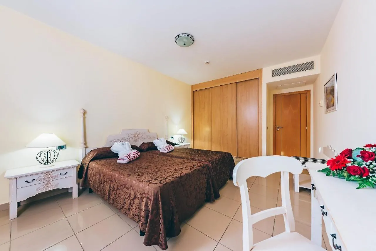 סן מיגל דה אבונה Grand Muthu Golf Plaza Hotel & Spa 5*, סן מיגל דה אבונה